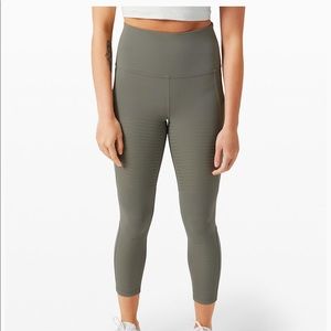 Rogue Renegade Super High Rise Tight 25”